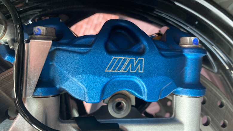 BMW M1000 RR